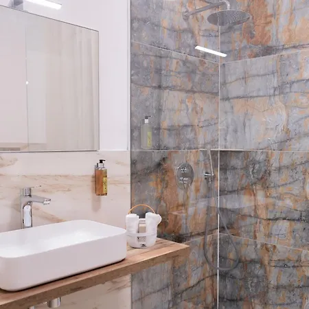 Carrera Living Family Apartman