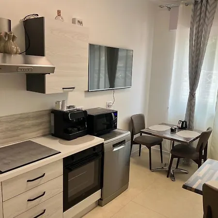 Carrera Living Family Apartman
